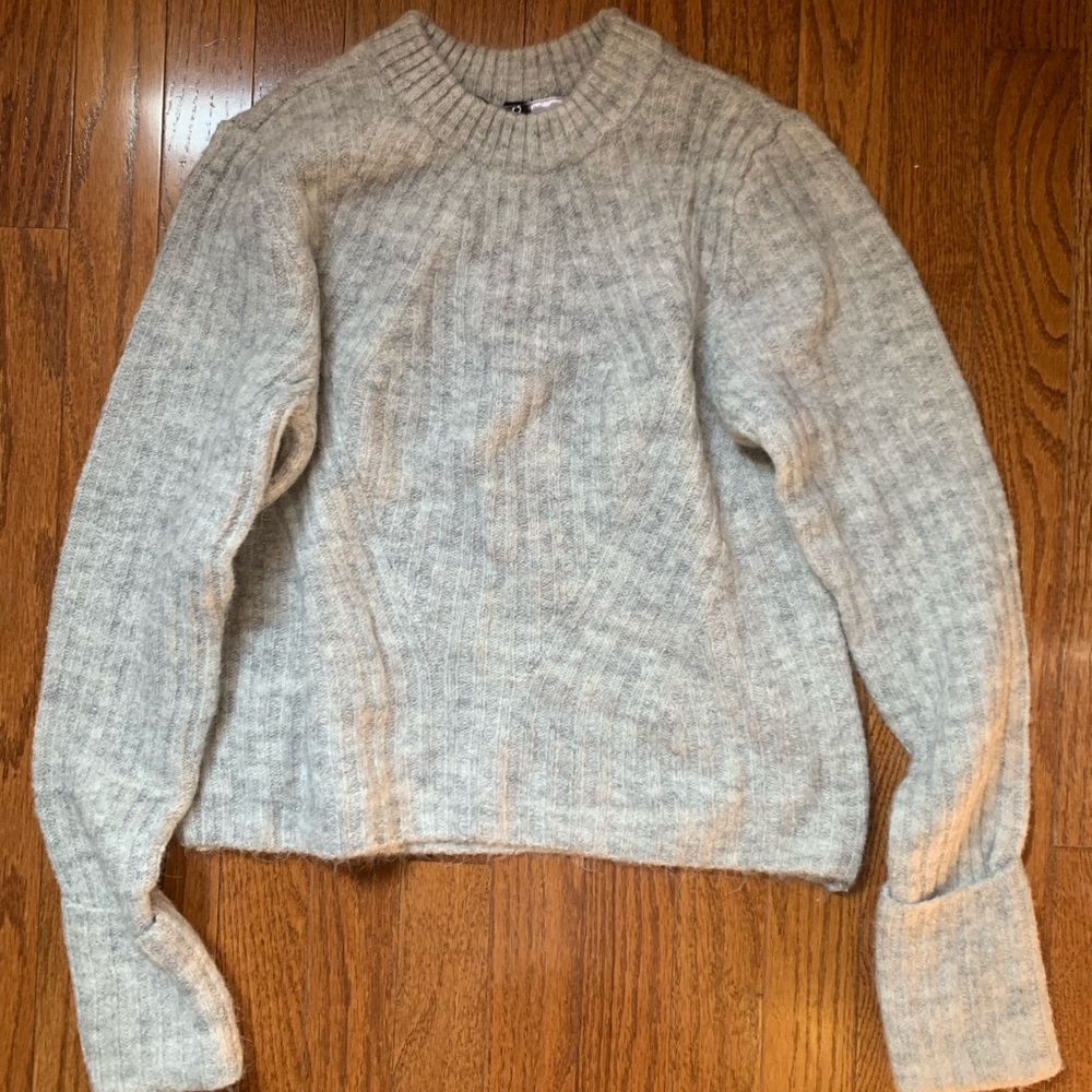 Gray sweater